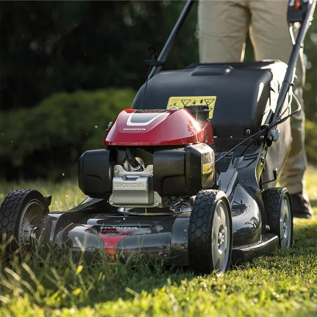 HRX 537 HY Self-propelled Petrol Lawn Mower at Variable Speed