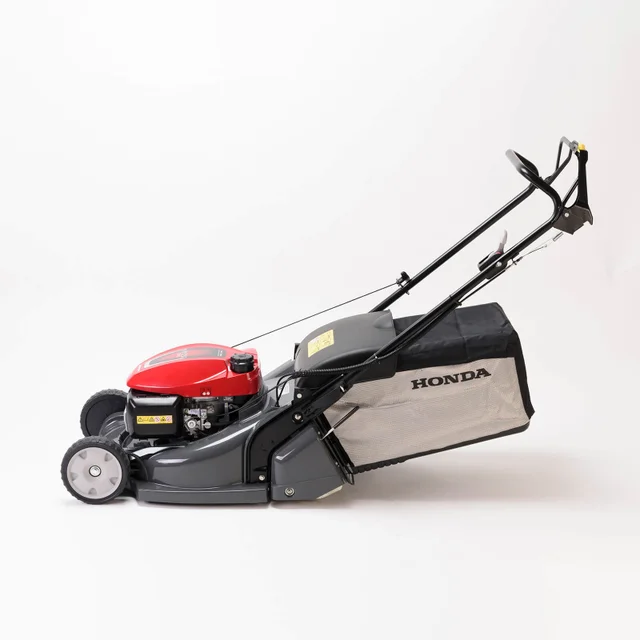 HRX 476 QY Self-propelled Petrol Lawn Mower with Rear Roller