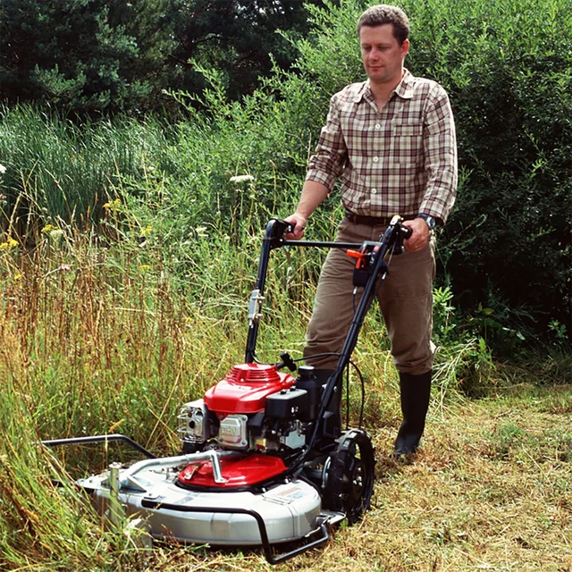 UM 536 EBE 21" Self Propelled Grass Cutter with Side Discharge