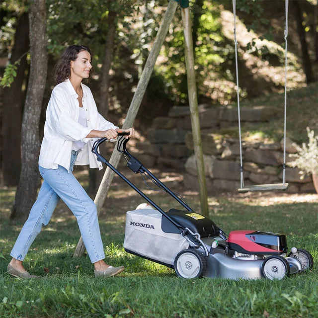 HRX 476 XB Cordless Lawnmower
