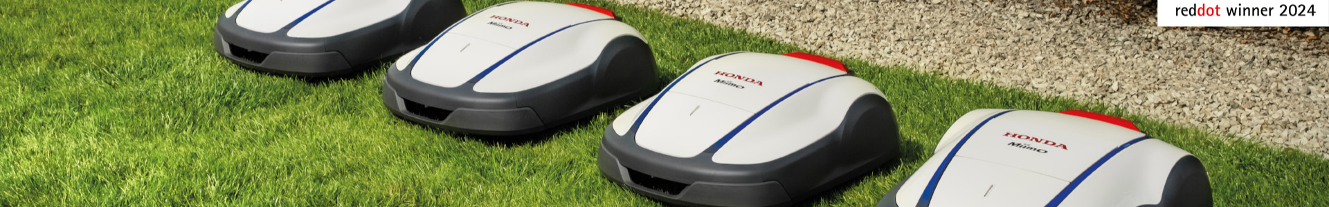 4 Miimos lined up on grass